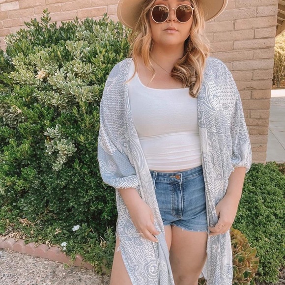 Dress Forum Paisley Duster Kimono NWT - Picture 6 of 6